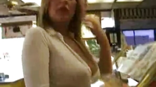 Garota inocente filmes porno legendado em português em tranças trançadas é uma vagabunda foda anal