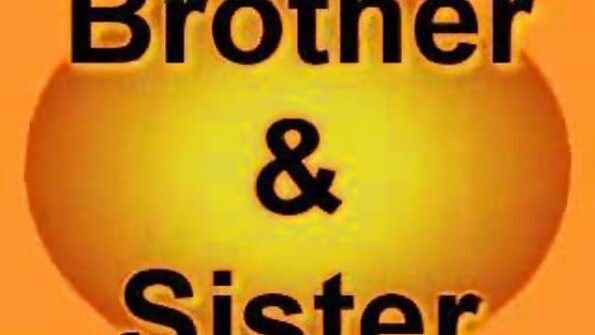 Ebony filmes de sexo gratis em portugues amador tenta surpreender a agente pornô com suas formas e habilidades