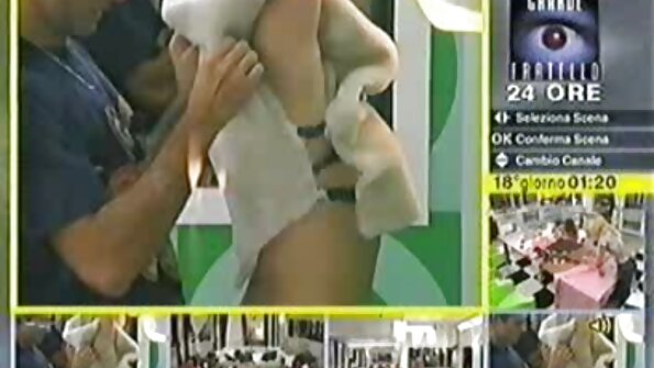 Doce e delicada Sadie Pop fodendo forte no ver filme pornô em português balcão da cozinha