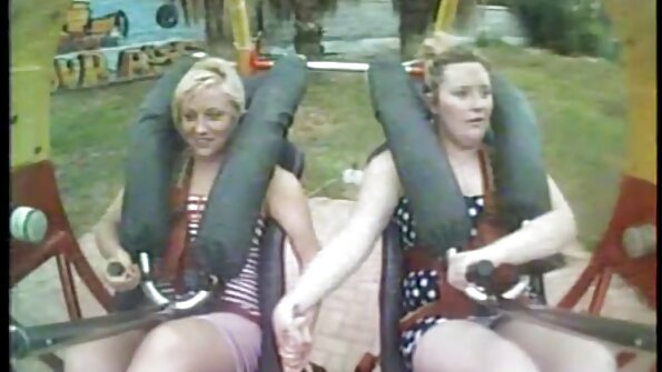 Garota Nerdy Ebony se distrai antes de se filmes eroticos legendados em portugues preparar para o exame