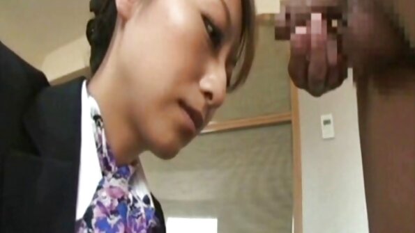 Peach realmente adora filme pornô brasileiro em português pênis duro e fica satisfeita ao máximo