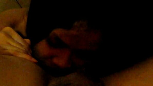 Namoradas em uma foda de quarteto adoram ser cheias quero assistir filme pornô português de pau