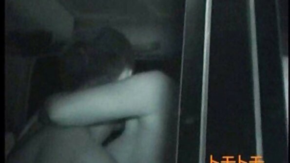 Babá filme de pornô em português asiática gostosa experimentando uma foda anal decente no sofá