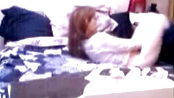 Pêssego com um vídeo de pornô brasileiro português cabelo lindo sabe chupar e foder