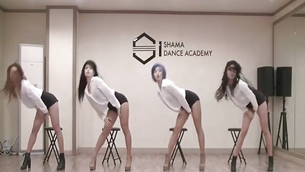 Uma vagabunda filmes eroticos em portugues anal sexy está deixando seu traseiro esticado neste vídeo