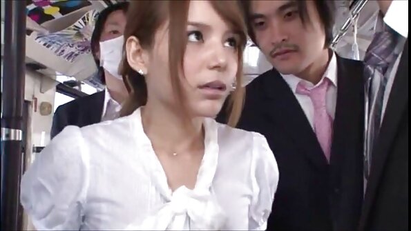 Lela gostosa de seios grandes precisa do ver filme pornô português pênis grosso de Keiran